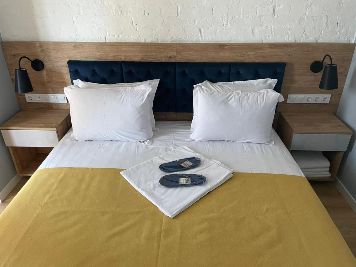 Partner Guest House เคียฟ ภายนอก รูปภาพ