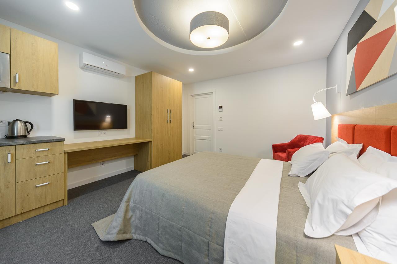 Partner Guest House เคียฟ ภายนอก รูปภาพ