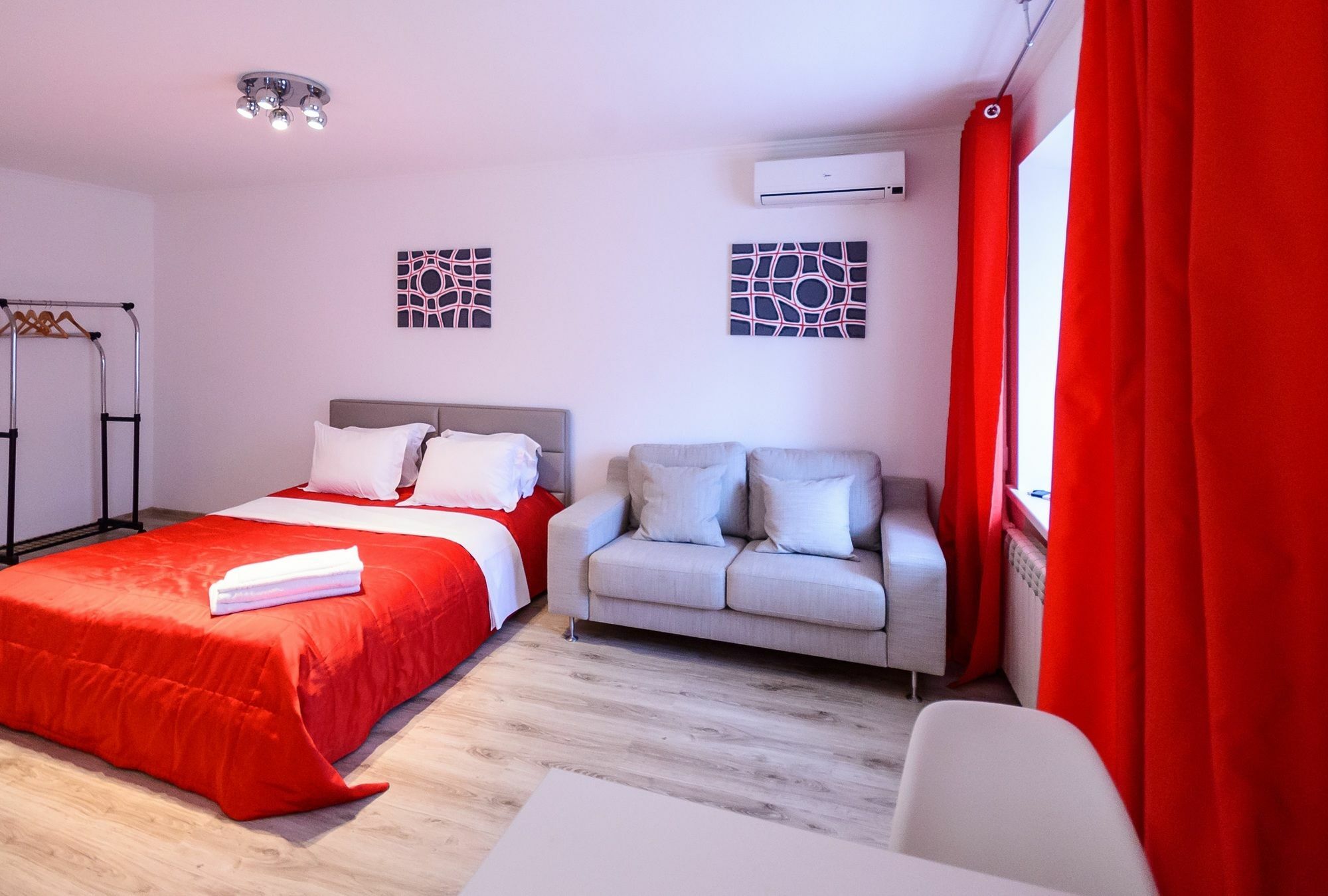 Partner Guest House เคียฟ ภายนอก รูปภาพ