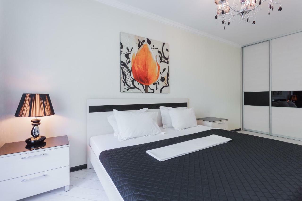 Partner Guest House เคียฟ ภายนอก รูปภาพ